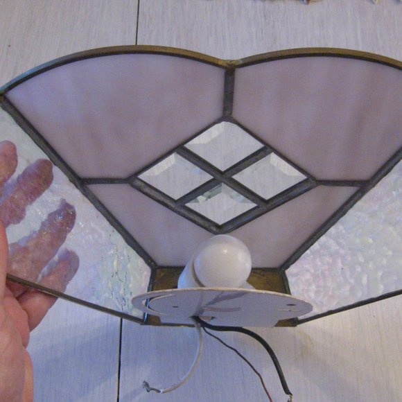 Art Deco Stained Glass Wall Sconce Pink Iridescent Glass and Polished Gold - Picture 7 of 10